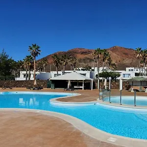 https://palmeras-garden.in-canary-islands.com
